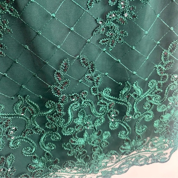 NWT Adrianna Papell Forest Green Embroidered Lace Ruffle Sleeve Dress Size 4 - Picture 6 of 9